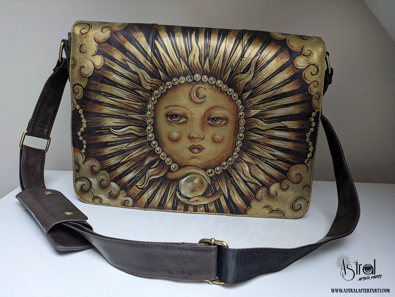 Hand-Painted Sun Faux Leather Messenger Bag: Vintage Celestial Art